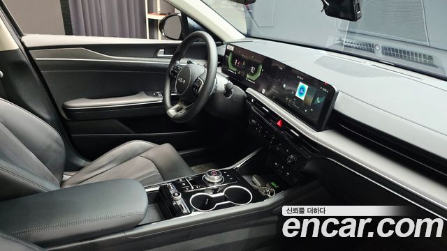 Kia K5 (III) 2.0 Prestige 2024 — фото 23