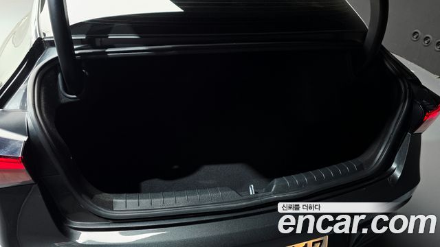 Kia K5 (III) 2.0 Prestige 2024 — фото 24