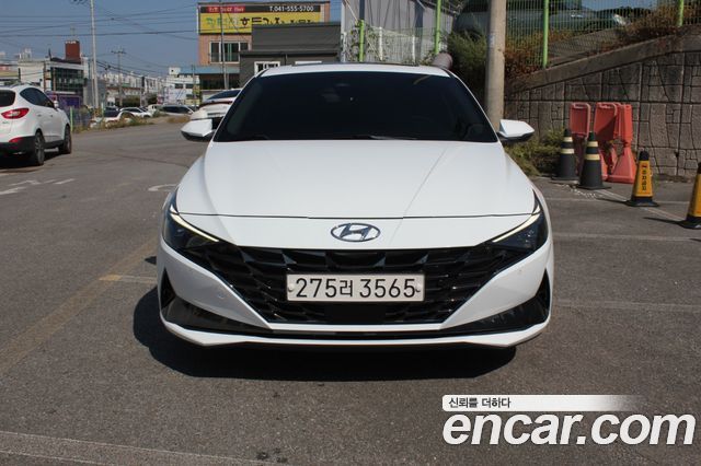 Hyundai Avante (CN7) 1.6 Inspiration