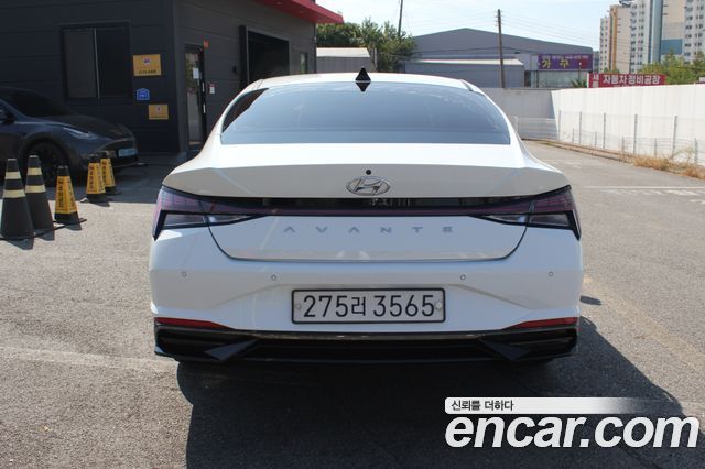 Hyundai Avante (CN7) 1.6 Inspiration 2021 — фото 3