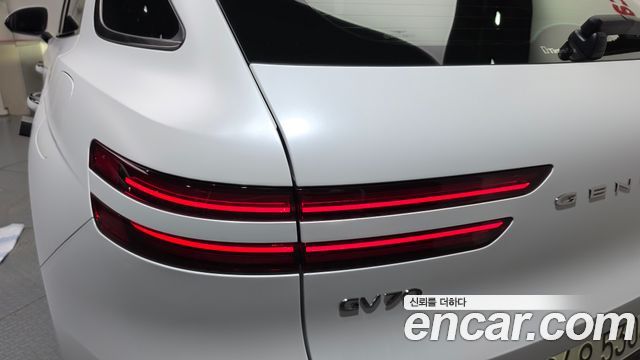 Genesis GV70 2.5T Gasoline AWD 2023 — фото 23