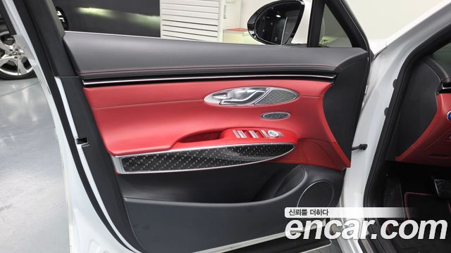 Genesis GV70 2.5T Gasoline AWD 2023 — фото 24