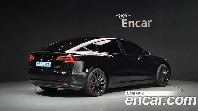 Tesla Model 3 Performance AWD 2021 — фото 2