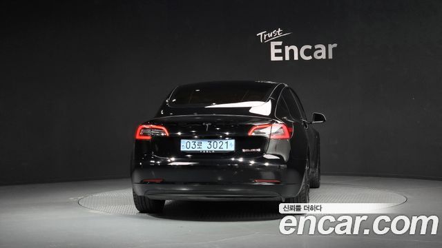 Tesla Model 3 Performance AWD 2021 — фото 4
