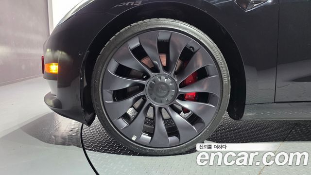 Tesla Model 3 Performance AWD 2021 — фото 5
