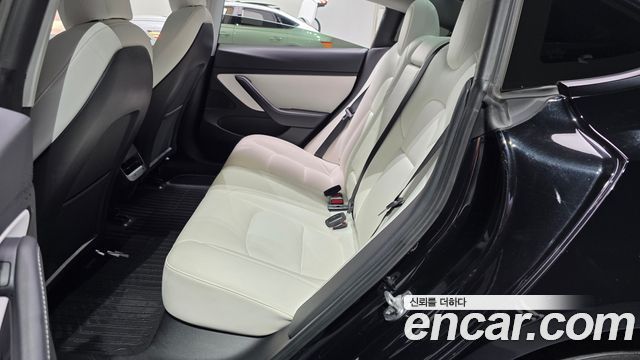 Tesla Model 3 Performance AWD 2021 — фото 11