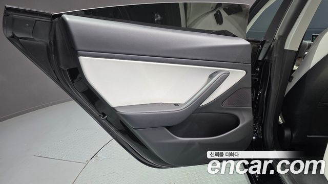 Tesla Model 3 Performance AWD 2021 — фото 25