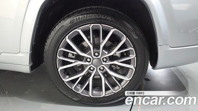 Jeep Grand Cherokee (WL) L 3.6 Summit Reserve 2021 — фото 21
