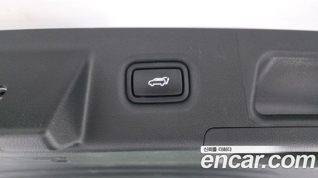 Hyundai Santa Fe HEV 1.6 2WD Prestige 2022 — фото 16