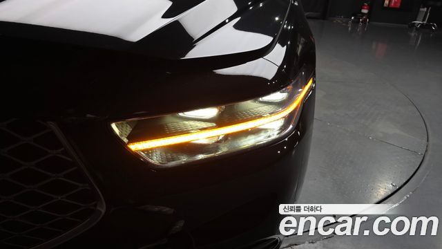 Genesis G90 5.0 AWD Prestige 2019 — фото 22