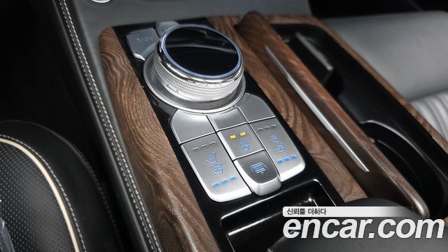 Genesis G90 5.0 AWD Prestige 2019 — фото 29