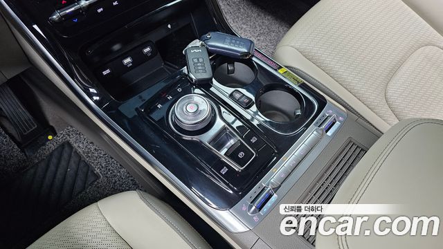 Kia Carnival (IV) Gasoline 9-Seater Hi-Limousine Signature 2023 — фото 9