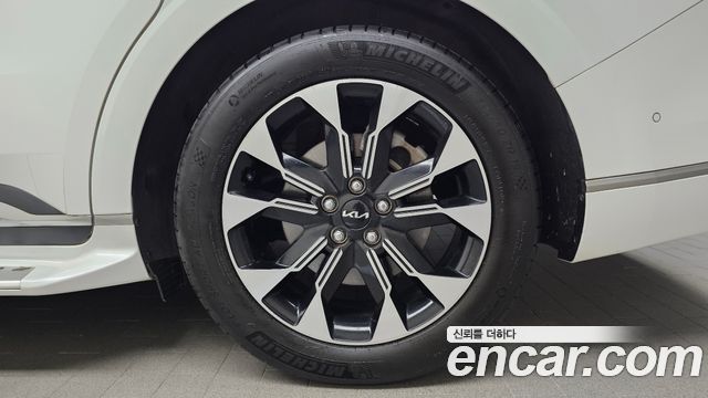 Kia Carnival (IV) Gasoline 9-Seater Hi-Limousine Signature 2023 — фото 21