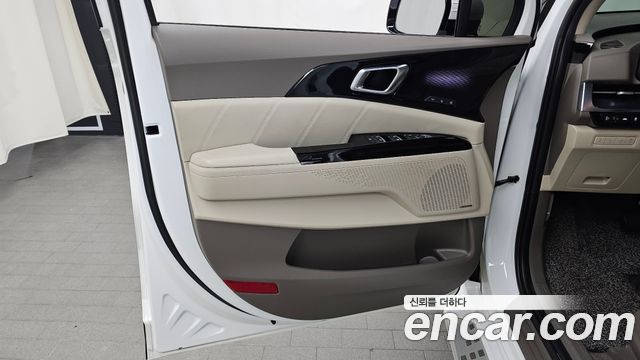 Kia Carnival (IV) Gasoline 9-Seater Hi-Limousine Signature 2023 — фото 24