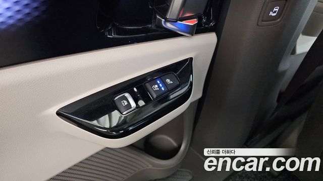 Kia Carnival (IV) Gasoline 9-Seater Hi-Limousine Signature 2023 — фото 28