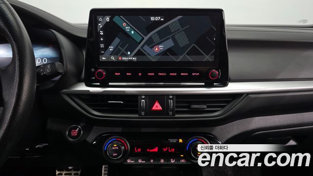 Kia K3 (II) 1.6 Turbo GT 5Door Signature 2023 — фото 14