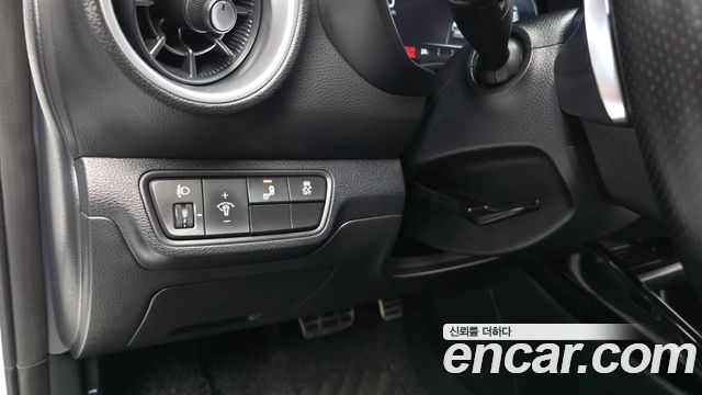 Kia K3 (II) 1.6 Turbo GT 5Door Signature 2023 — фото 18