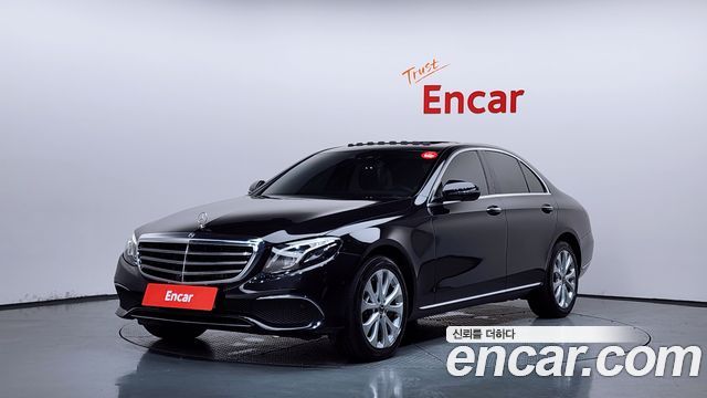 Mercedes-Benz E-Class (W213) E300 4MATIC Exclusive 2018 — фото 1