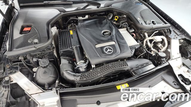 Mercedes-Benz E-Class (W213) E300 4MATIC Exclusive 2018 — фото 6