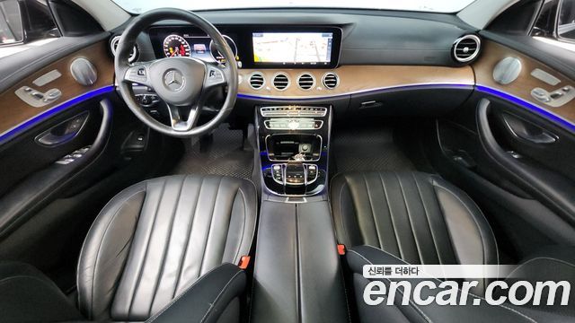 Mercedes-Benz E-Class (W213) E300 4MATIC Exclusive 2018 — фото 7