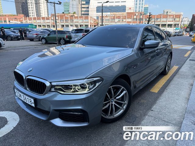 BMW 5 Series (G30) 520d xDrive M Sport Package 2017 — фото 1