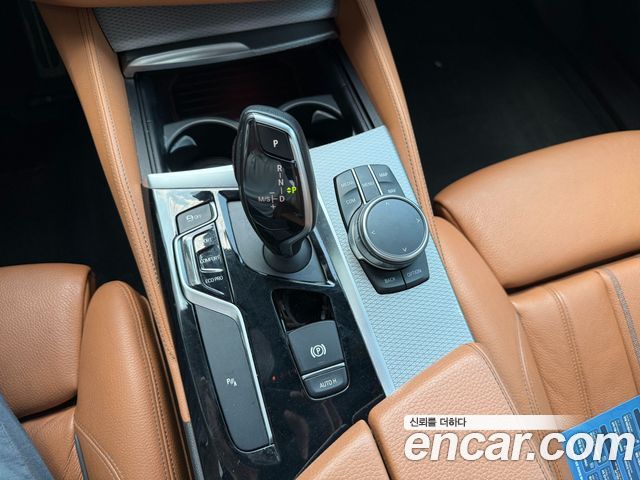 BMW 5 Series (G30) 520d xDrive M Sport Package 2017 — фото 9