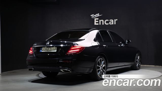Mercedes-Benz E-Class (W213) E300 Avantgarde 2017 — фото 2