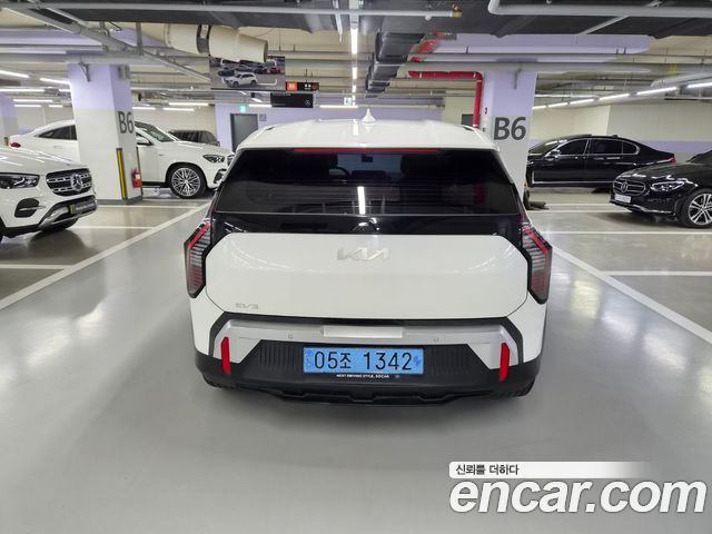 Kia EV3 Long Range 2WD AIr 2025 — фото 5