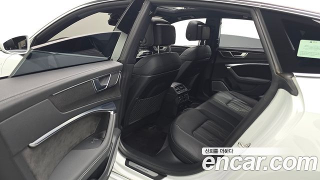 Audi A7 (4K) 55 TFSI Quattro Premium 2021 — фото 11