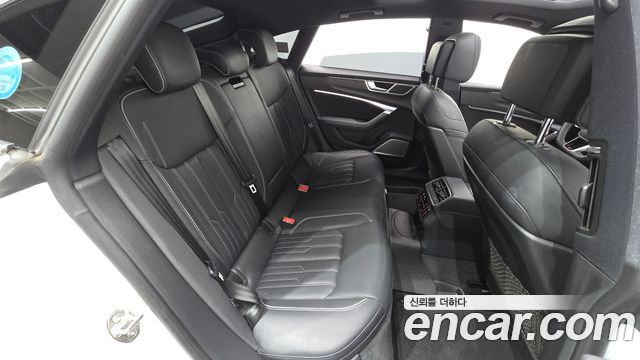 Audi A7 (4K) 55 TFSI Quattro Premium 2021 — фото 12
