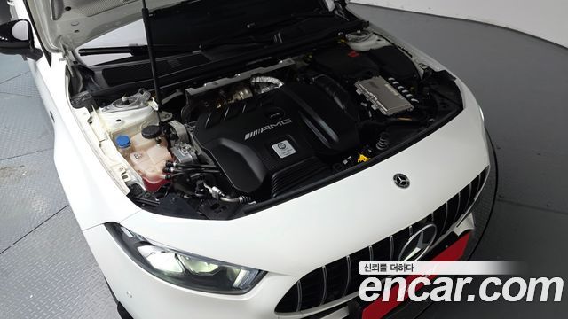 Mercedes-Benz A-Class (W177) AMG A45 4MAITC+ Hatchback 2022 — фото 6