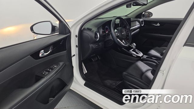 Kia K3 (II) 1.6 Prestige 2024 — фото 10