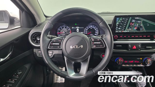 Kia K3 (II) 1.6 Prestige 2024 — фото 15