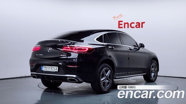 Mercedes-Benz GLC-Class (X253) GLC300e 4MATIC Coupe 2021 — фото 2