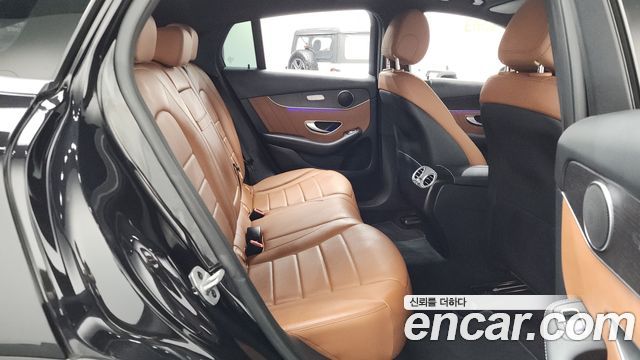 Mercedes-Benz GLC-Class (X253) GLC300e 4MATIC Coupe 2021 — фото 11