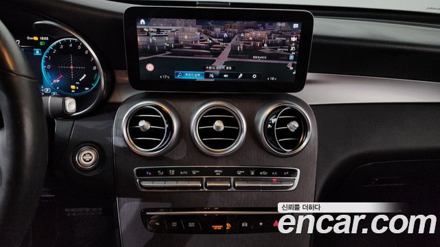 Mercedes-Benz GLC-Class (X253) GLC300e 4MATIC Coupe 2021 — фото 12