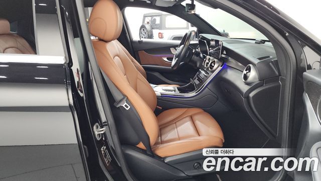 Mercedes-Benz GLC-Class (X253) GLC300e 4MATIC Coupe 2021 — фото 26