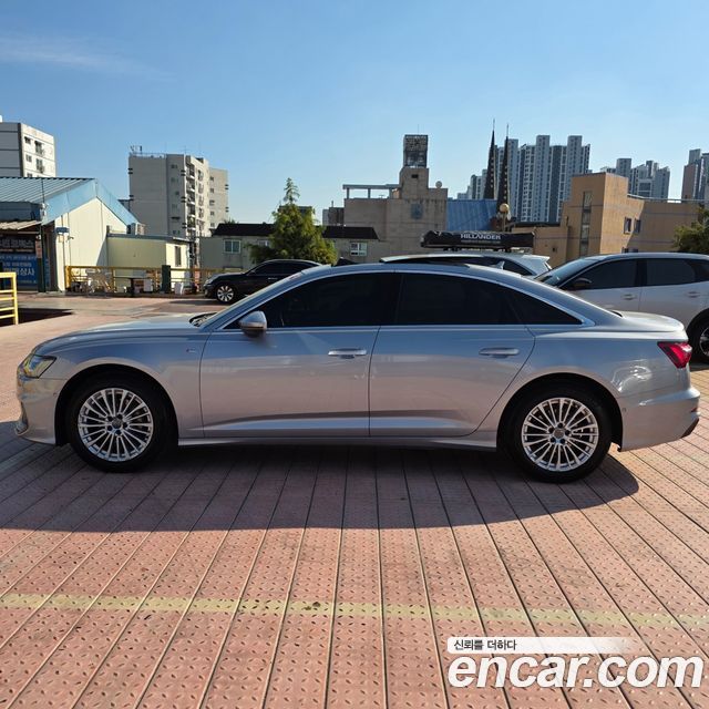 Audi A6 (C8) 40 TDI Premium 2020 — фото 9