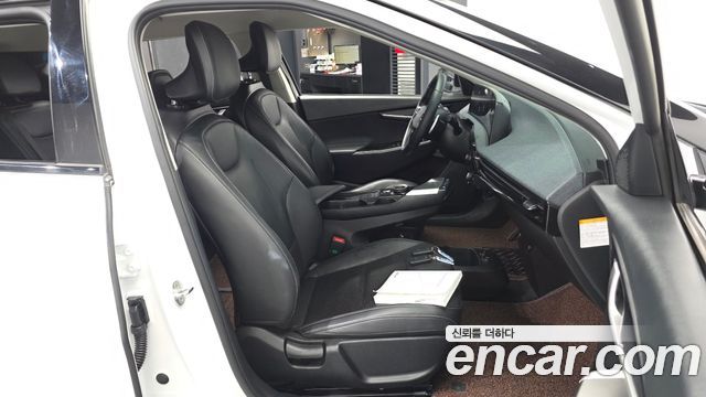 Kia EV6 Long Range Air 2022 — фото 11