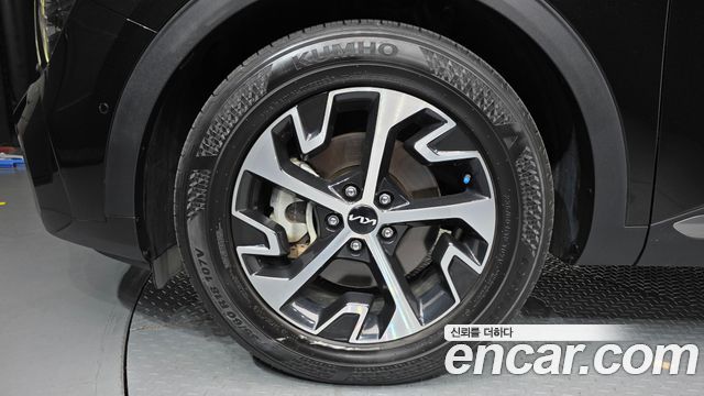 Kia Sportage Hybrid (V) Signature Gravity 2WD 2022 — фото 5