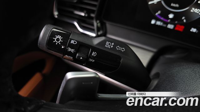 Kia Sportage Hybrid (V) Signature Gravity 2WD 2022 — фото 27