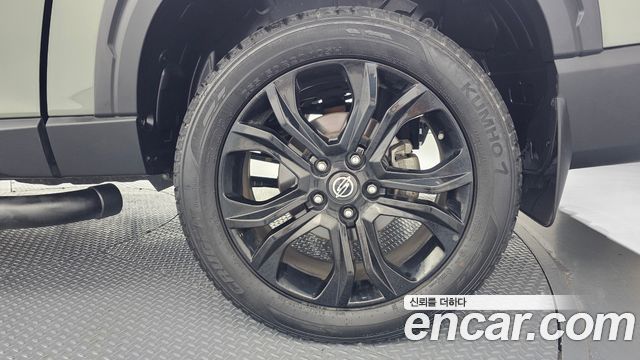 KG Mobility (SsangYong) Rexton Sports Khan Diesel 2.2 2WD Noblesse 2022 — фото 21