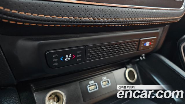 KG Mobility (SsangYong) Rexton Sports Khan Diesel 2.2 2WD Noblesse 2022 — фото 31