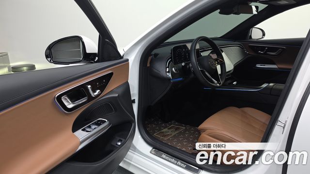 Mercedes-Benz E-Class (W214) E200 Avantgarde 2025 — фото 10