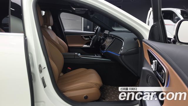 Mercedes-Benz E-Class (W214) E200 Avantgarde 2025 — фото 11