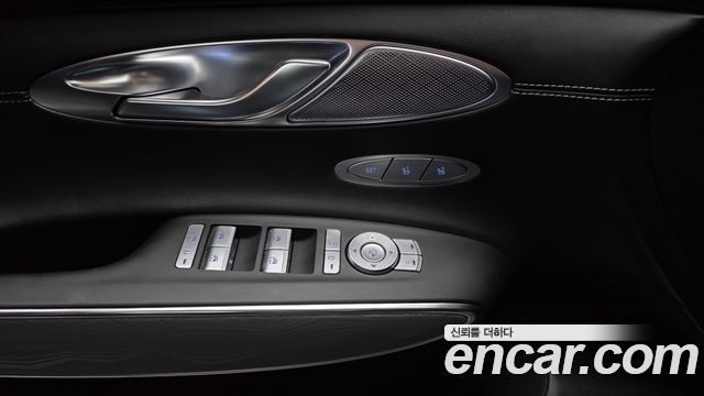 Genesis GV70 2.2 Diesel AWD 2021 — фото 20