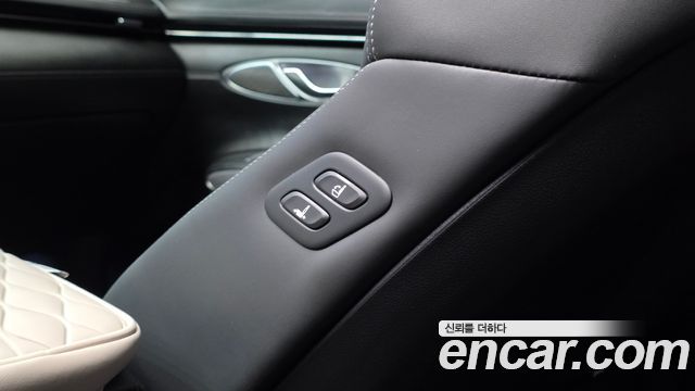 Genesis GV70 2.2 Diesel AWD 2021 — фото 29
