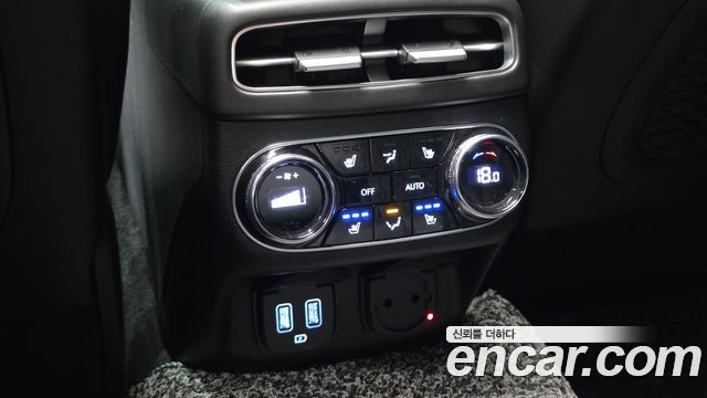Genesis GV70 2.2 Diesel AWD 2021 — фото 30
