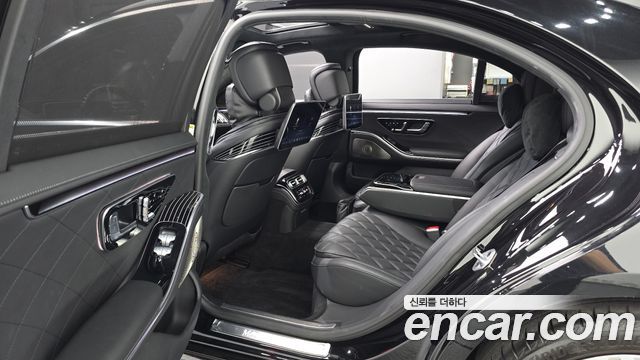 Mercedes-Benz S-Class (W223) S580e 4MATIC 2023 — фото 15