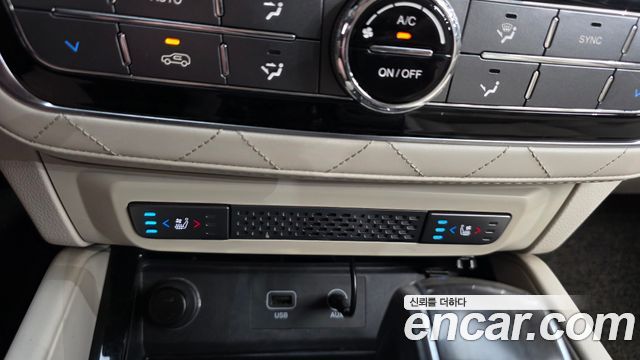 KG Mobility (SsangYong) G4 Rexton Diesel 2.2 2WD Majesty 2018 — фото 19